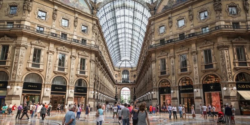 Ukraine Airlines Milano Office in Italy